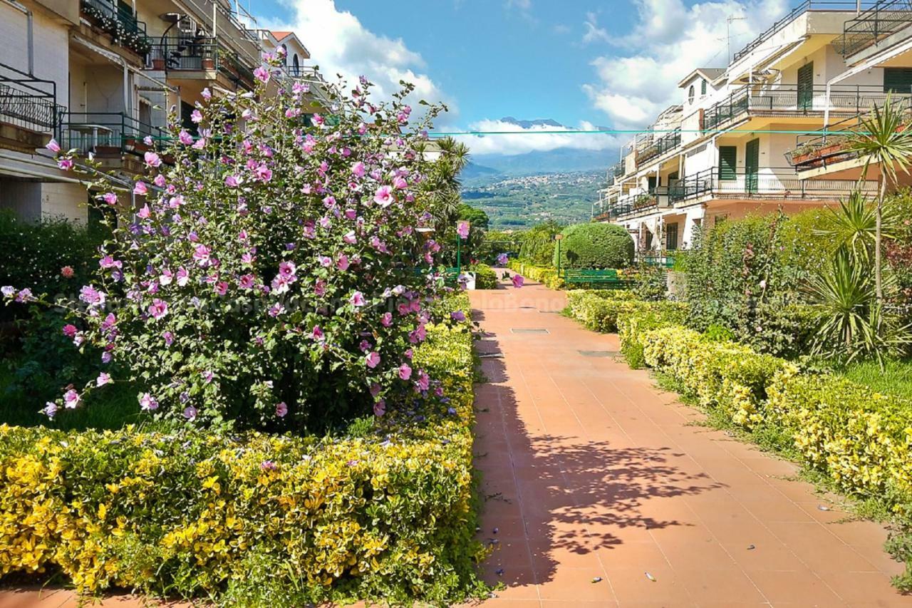 Ferienwohnung Stella Marina Mascali Exterior foto